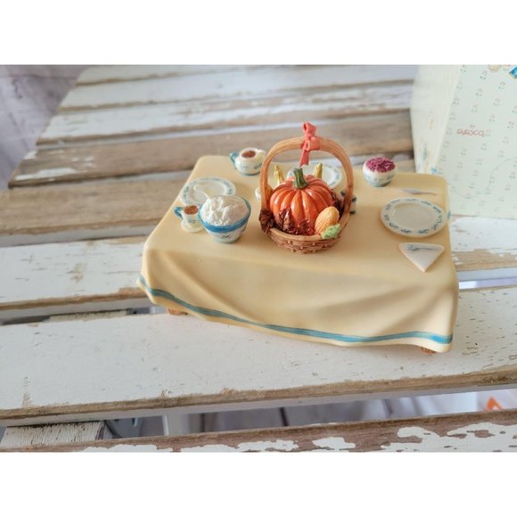 Cherished teddies we bear thanks table Priscilla H - Picture 5 of 8